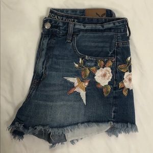 AE Denim High Rise Embroidered Shorts ✨